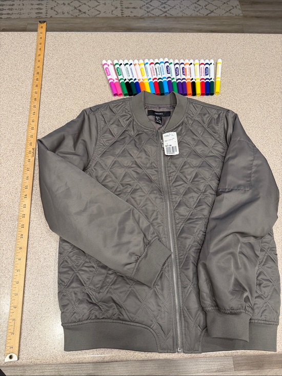 Forever 21 Jackets & Blazers - NWT forever 21 casual gray Quilted Bomber Jacket size large
